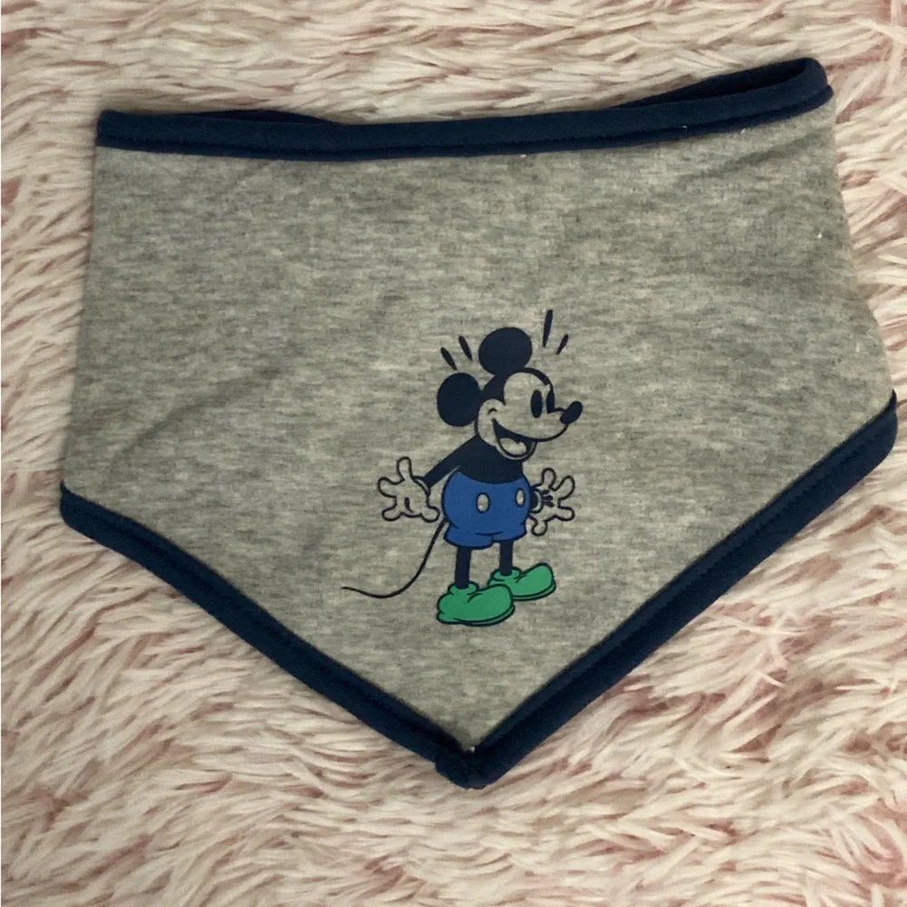 Mickey Mouse Bibs (6 pack)